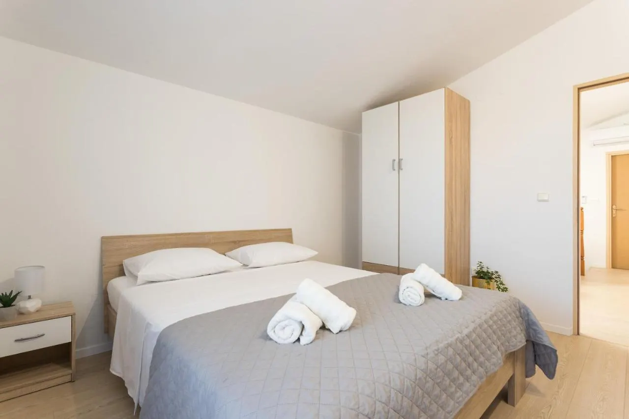 Holiday home Kuca Za Odmor Cvita Zadar
