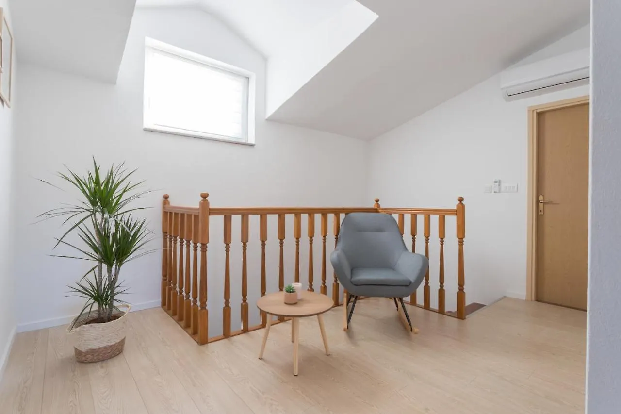 Kuca Za Odmor Cvita Zadar Holiday home